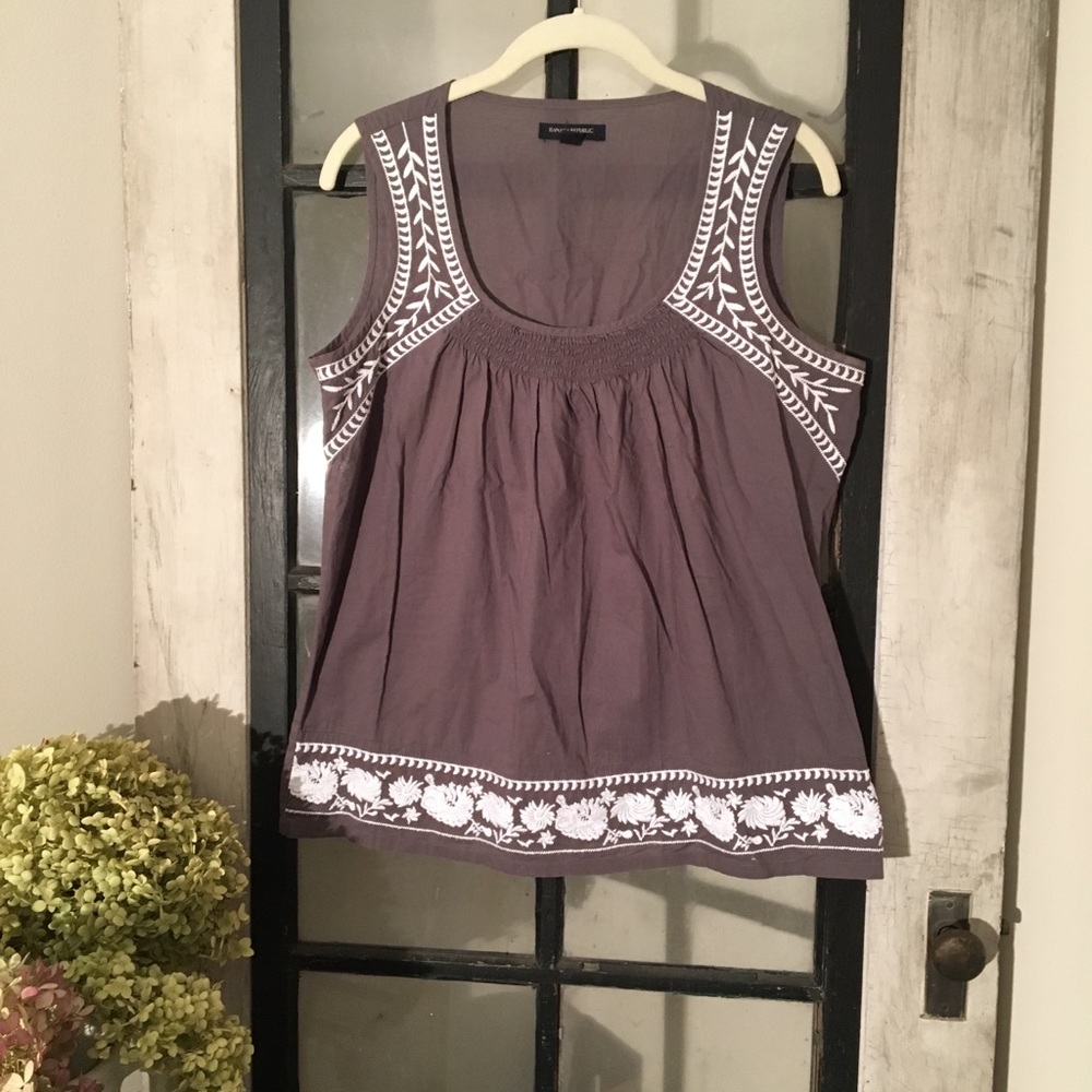 Banana Republic Grey Embroidered Tank